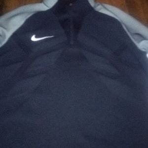 Shirt  3 items for$2o